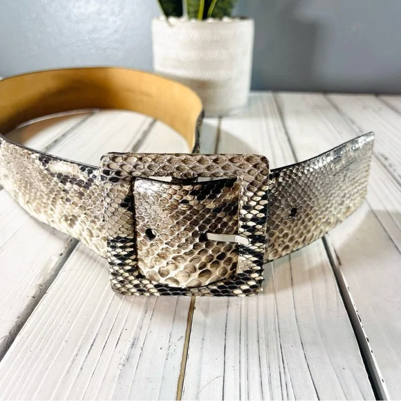 SOLD W. Kleinberg Women’s Python Belt w/ Covered Buckle | Size L - Picture 7 of 13